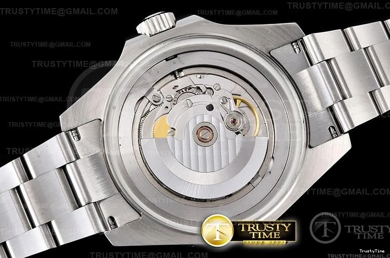 0113 ROLSD093 – Deep Sea Dweller Black Contemporary 1015